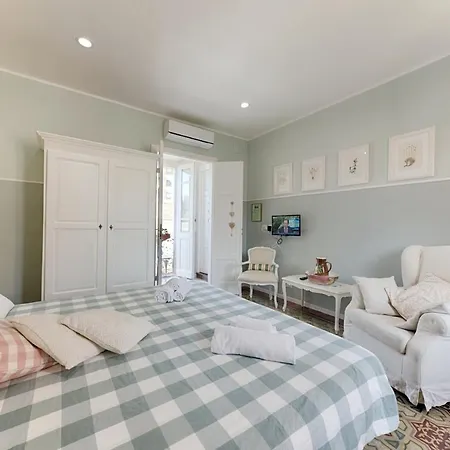 Casa Satta 1925 게스트하우스 3*