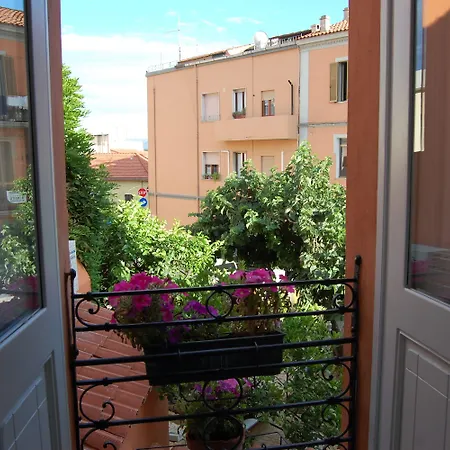 Casa Satta 1925 3* Όλμπια