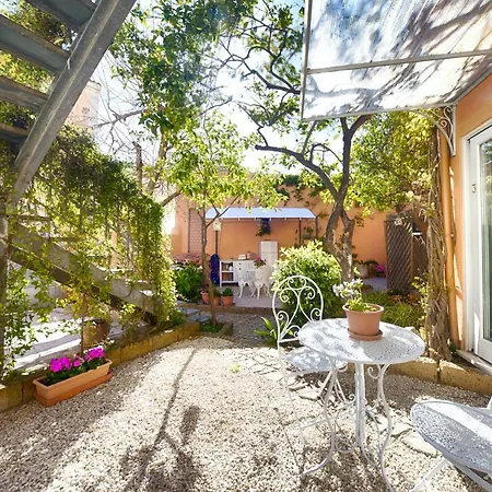 Casa Satta 1925 Guest house