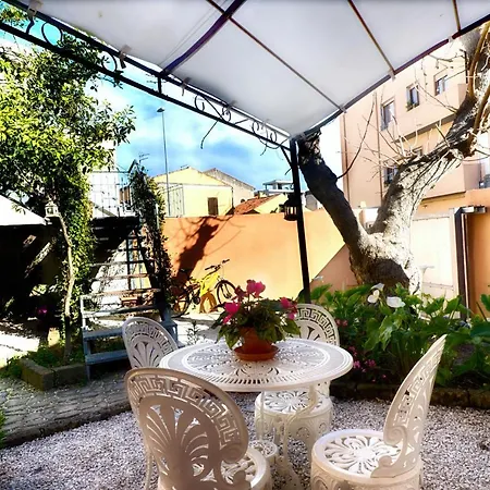Guest house Casa Satta 1925 2*